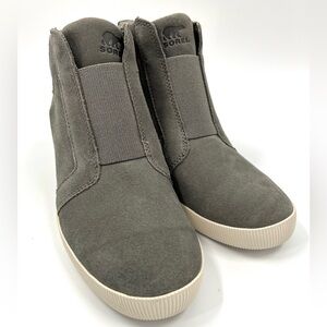 SOREL Out N About Gray Suede Wedge Waterproof Sneaker Boot Size 10 $140